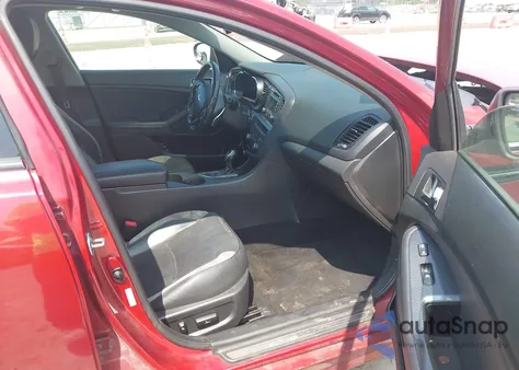 2013 Kia Optima Sx z USA, uszkodzony, nr VIN 5XXGR4A67DG175963